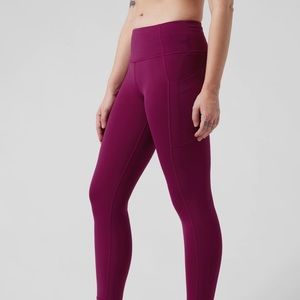 Athleta Pants Ultimate Stash Pocket 7/8 Tight